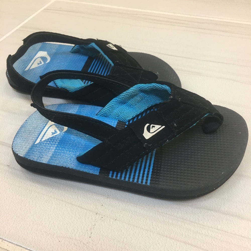 Quiksilver toddler flip flops
